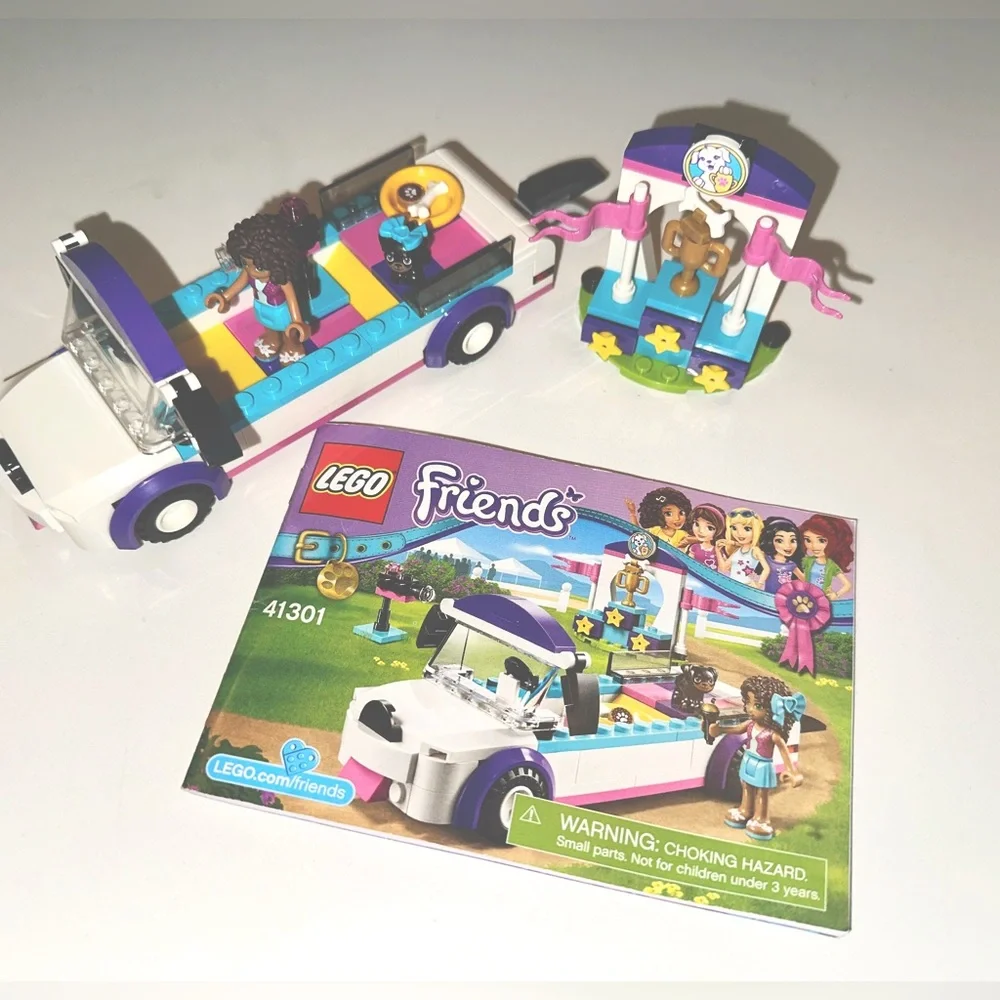 LEGO Friends 41301 Puppy Parade Building Set - Purple and White - Picture 2 of 4